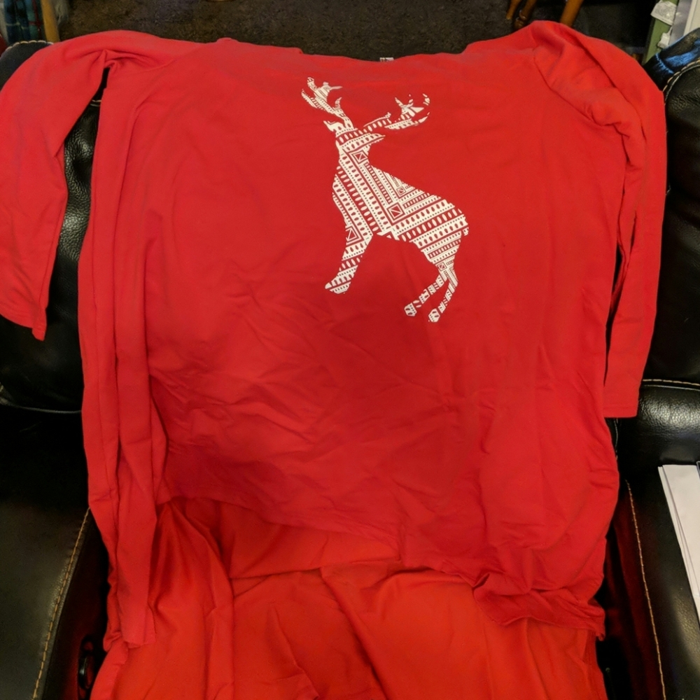 Tops - Picture 2 of 7